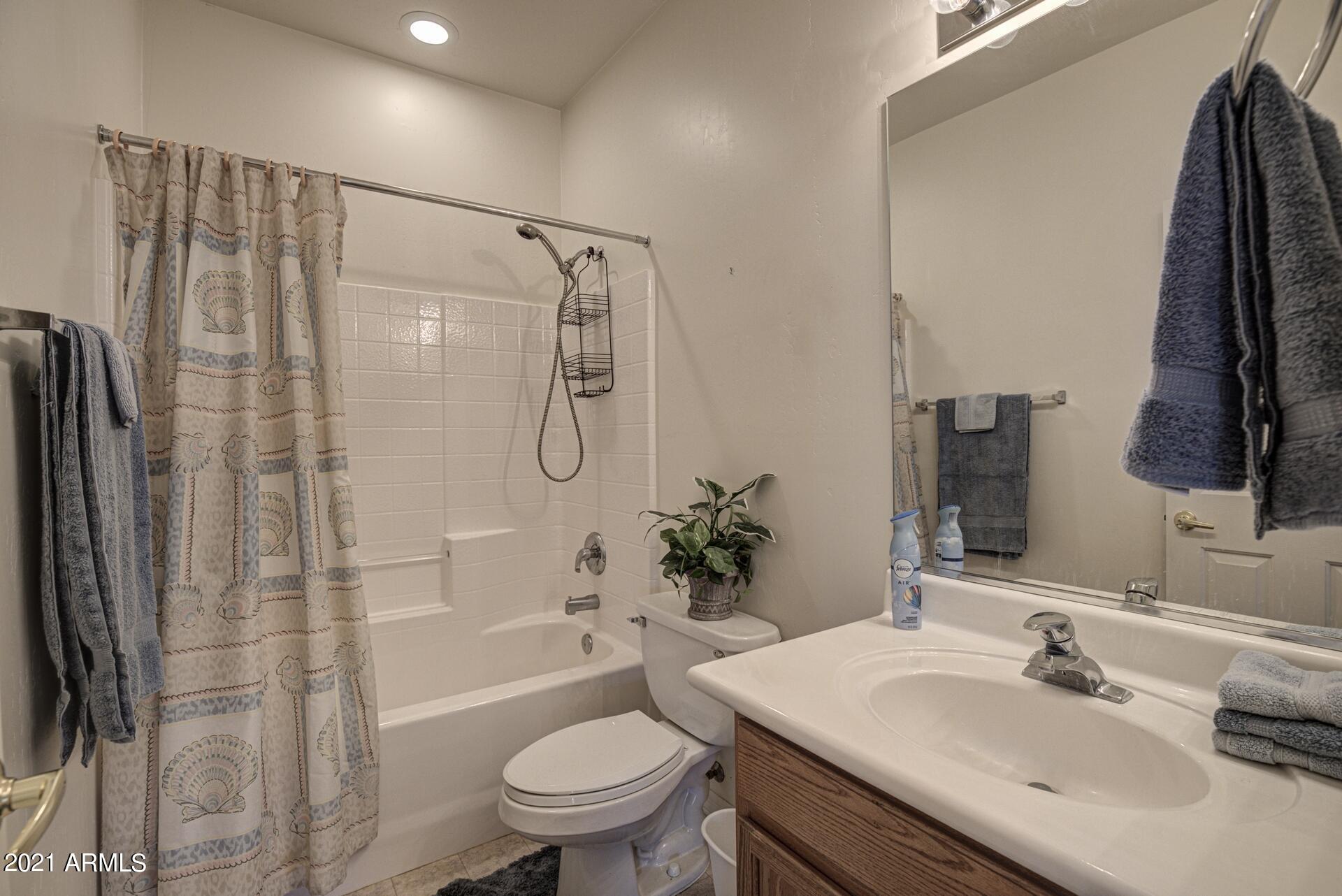 2114 Florence Road Payson, AZ 85541 - Photo 24 of 32 Guest Bath