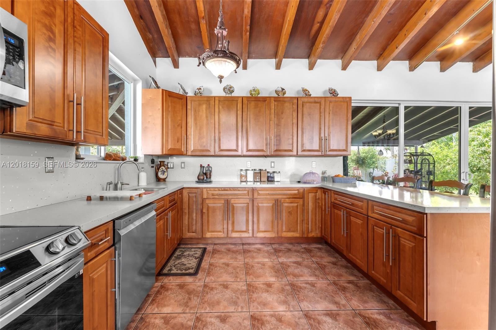 3285 Southwest 132nd Avenue Miami, FL 33175 - Photo 15 of 36