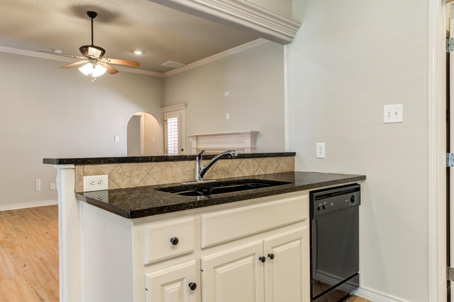 5828 101st Street Lubbock, TX 79424 - Photo 17 of 36 Photo 17