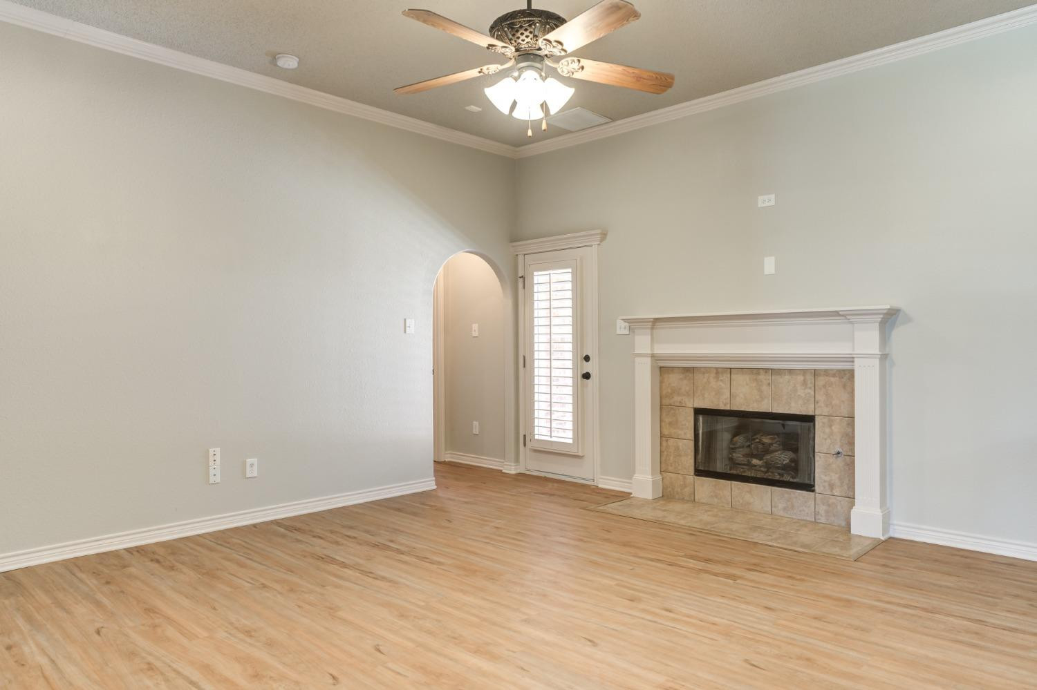 5828 101st Street Lubbock, TX 79424 - Photo 4 of 36 Photo 4