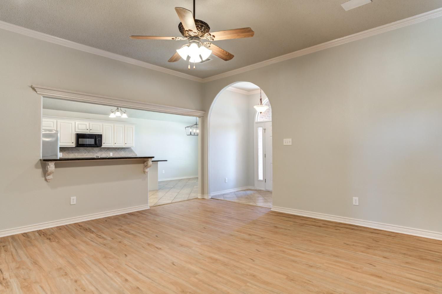 5828 101st Street Lubbock, TX 79424 - Photo 8 of 36 Photo 8