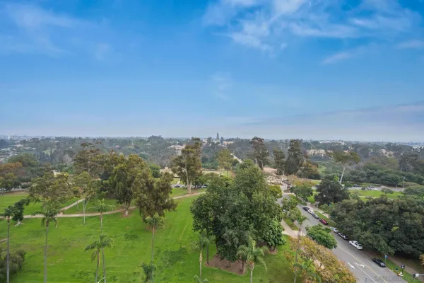 $4,400,000 | 2500 Sixth Avenue, Unit PH5, San Diego, CA 92103