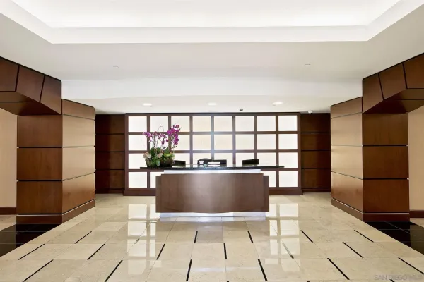 $4,400,000 | 2500 Sixth Avenue, Unit PH5, San Diego, CA 92103