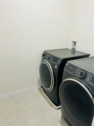 $2,400 | 1225 Lilac Lane, Winter Haven, FL 33884