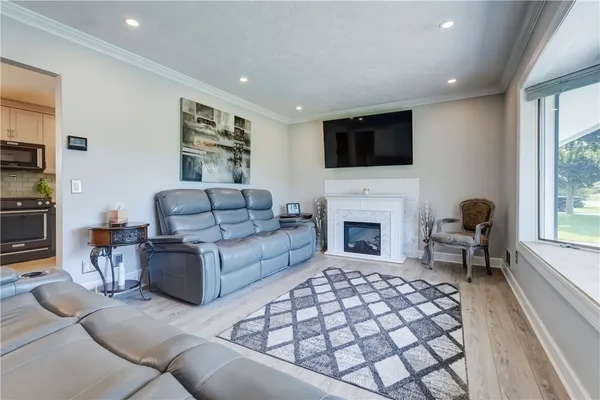 $354,900 | 336 Beckwith Road, Henrietta, NY 14586