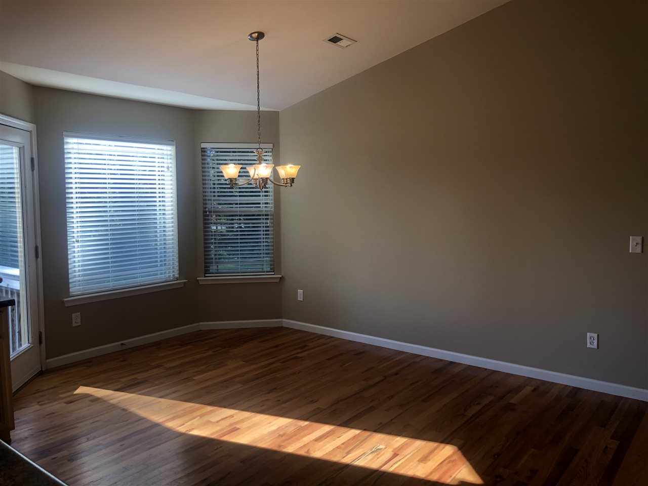 184 Eagle Ridge Drive Chesnee, SC 29323 - Photo 4 of 21 Gallery Image 4