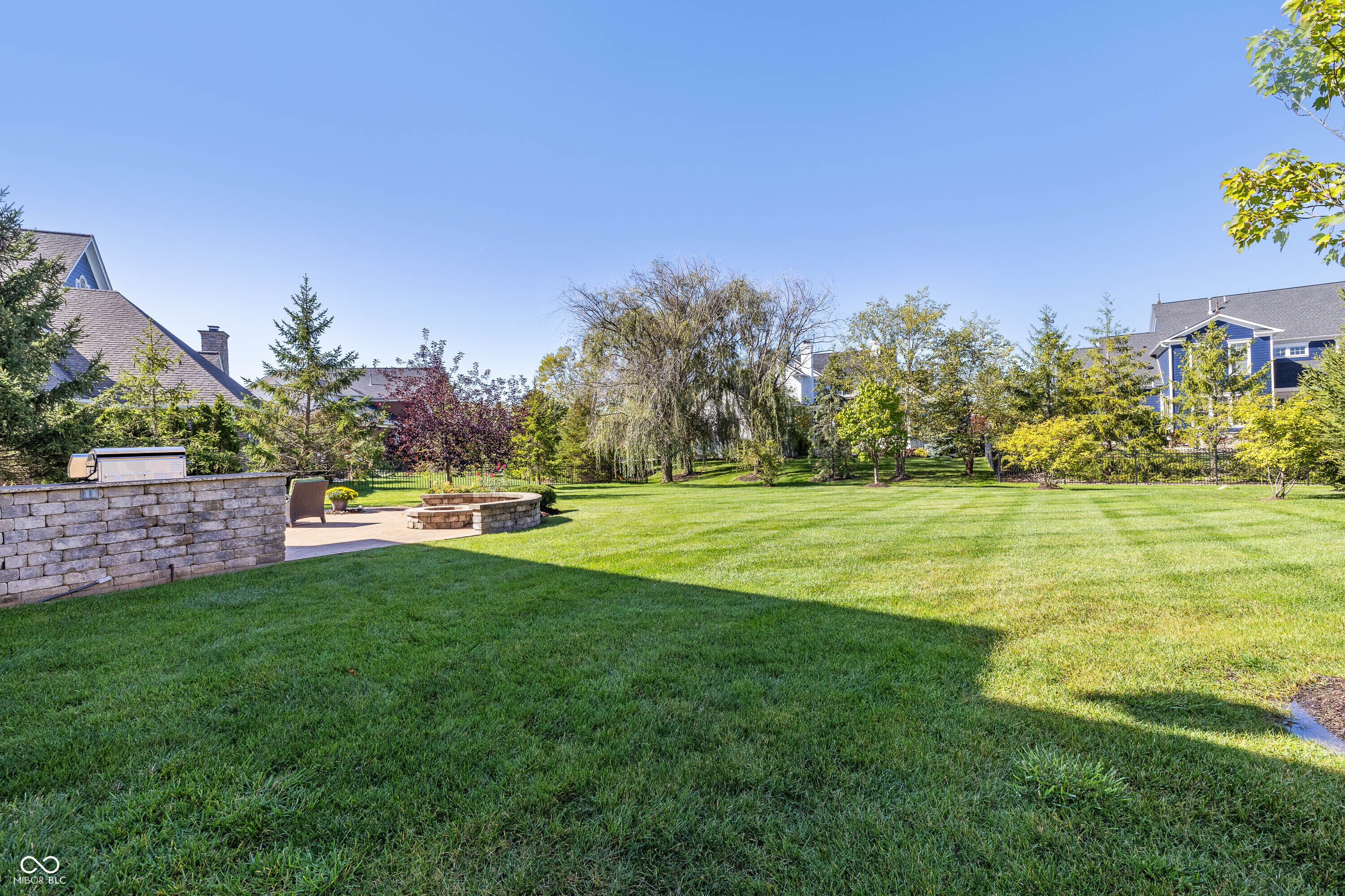 1998 Finchley Road Carmel, IN 46032 - Photo 2 of 2 Gallery Image 2