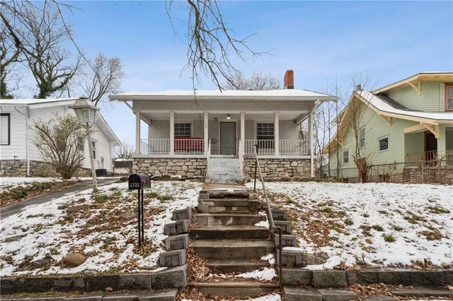 $130,000 | 1731 South Crescent Avenue, Independence, MO 64052