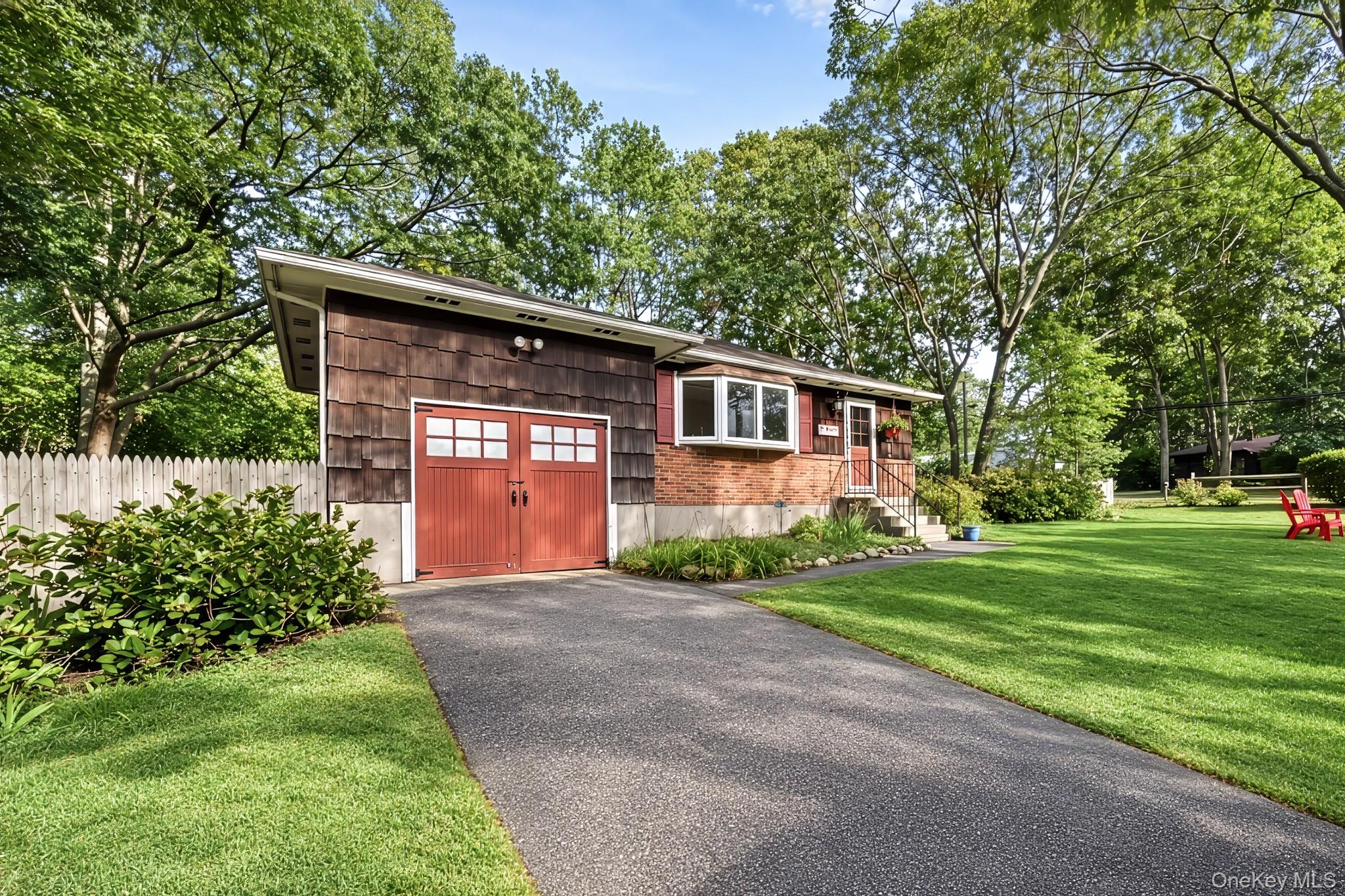2 Easterly Road Hampton Bays, NY 11946 - Photo 1 of 24 Gallery Image 1