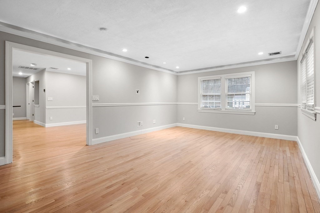 174 Plymouth Road Hanover, MA 02339 - Photo 27 of 36 Gallery Image 27