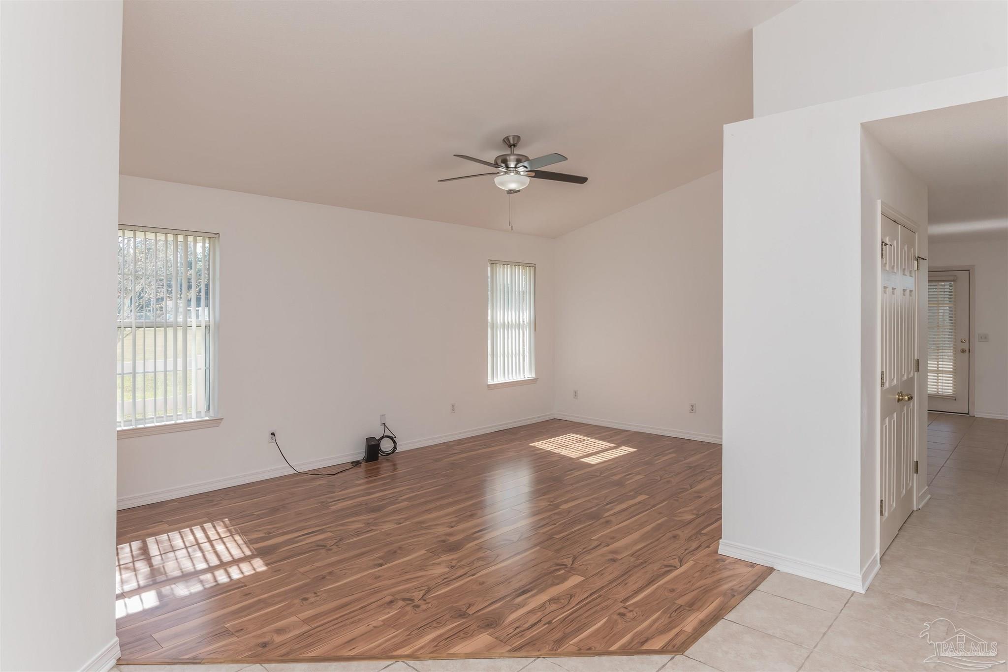 25 Littleton Street Cantonment, FL 32533 - Photo 6 of 37