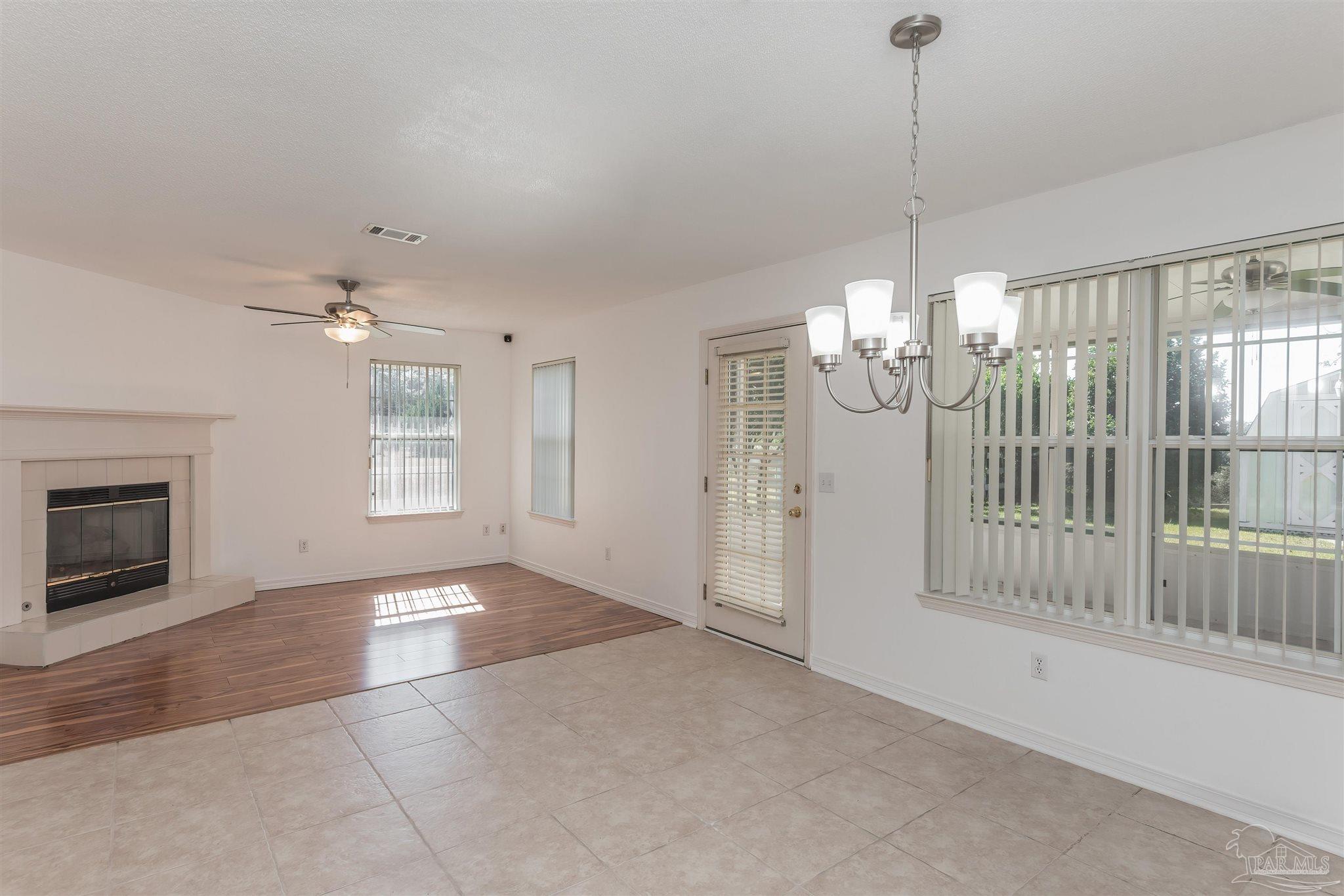 25 Littleton Street Cantonment, FL 32533 - Photo 10 of 37