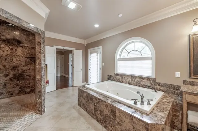 $550,000 | 435 Downs Lane, Alexandria, LA 71303