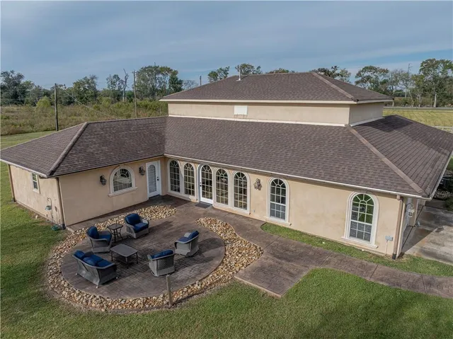 $550,000 | 435 Downs Lane, Alexandria, LA 71303