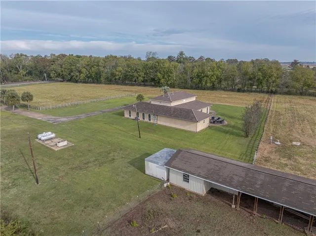 $550,000 | 435 Downs Lane, Alexandria, LA 71303