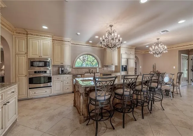 $550,000 | 435 Downs Lane, Alexandria, LA 71303