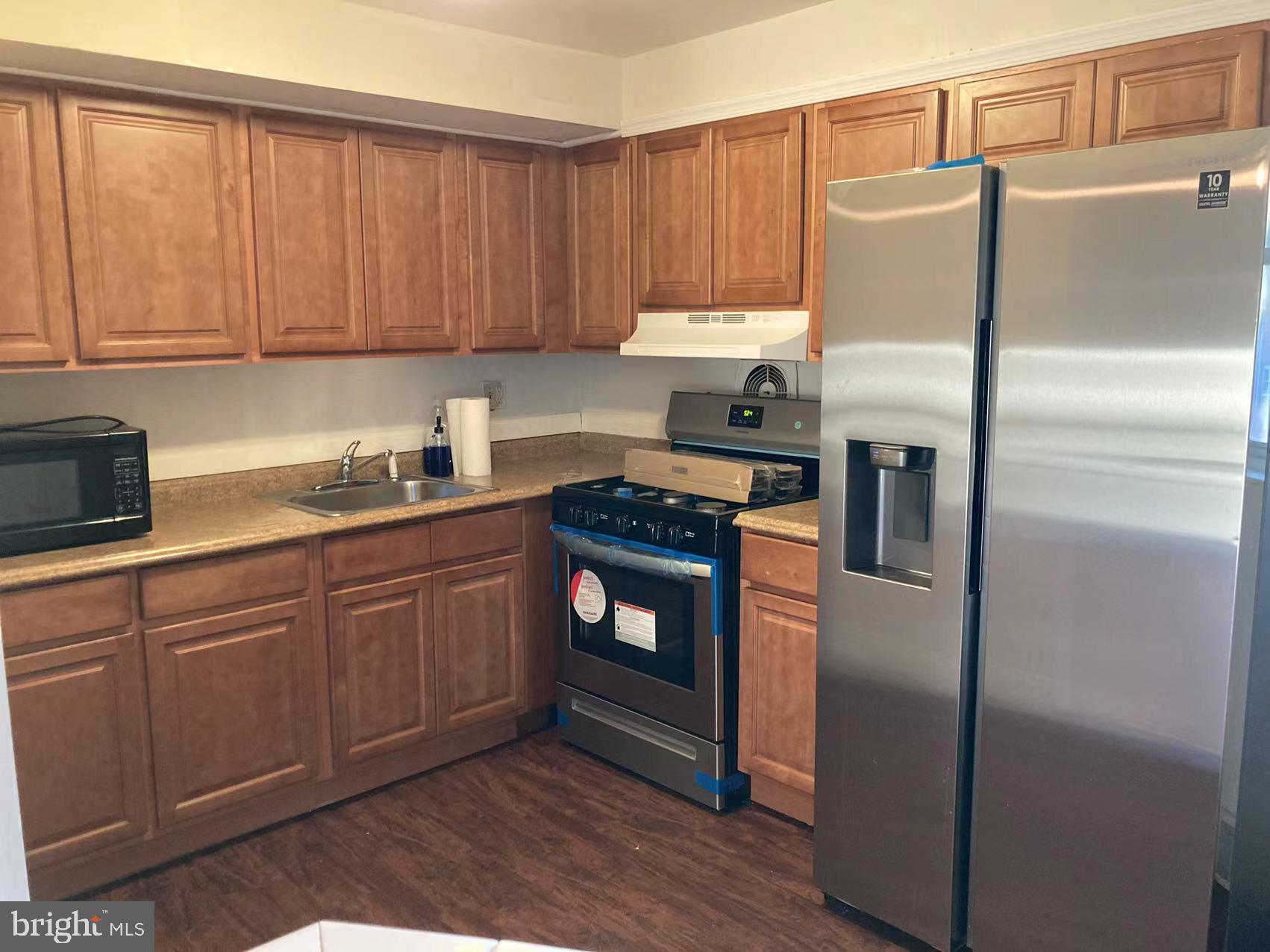4035 Gideon Road Brookhaven, PA 19015 - Photo 2 of 14 Gallery Image 2