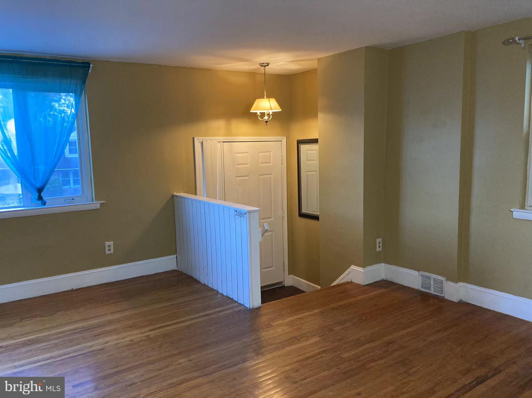4035 Gideon Road Brookhaven, PA 19015 - Photo 6 of 14 Gallery Image 6