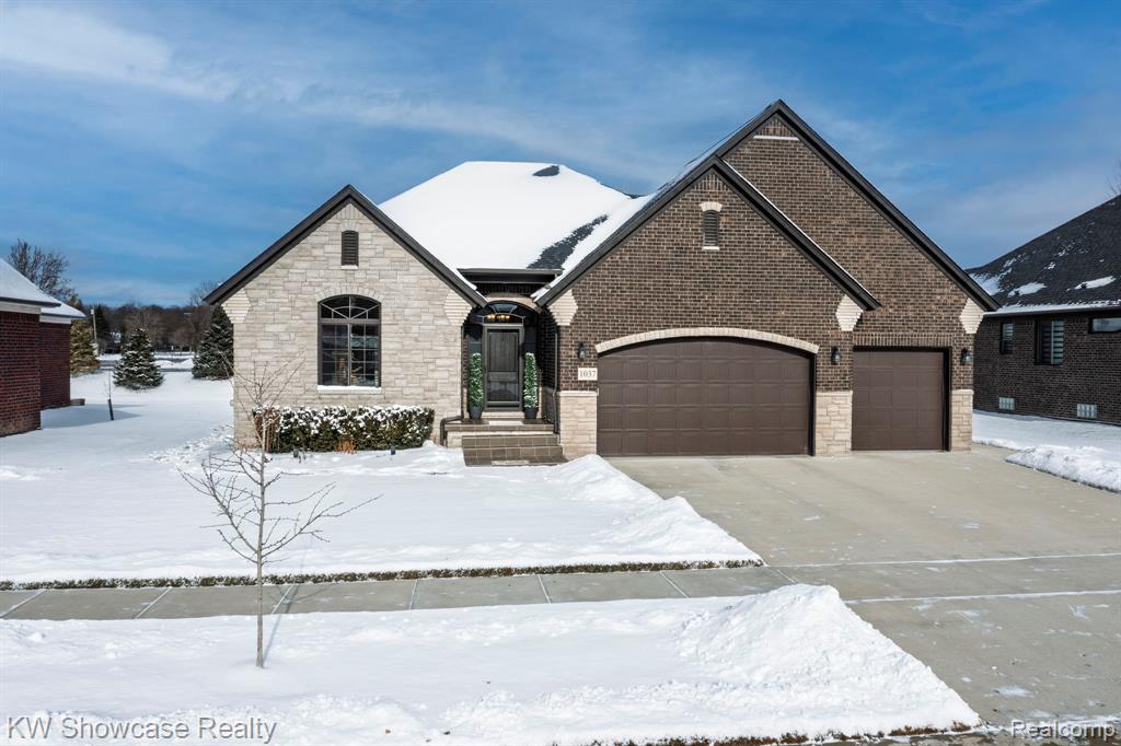 1037 Birkshire Ridge Rochester Hills, MI 48307 - Photo 2 of 44