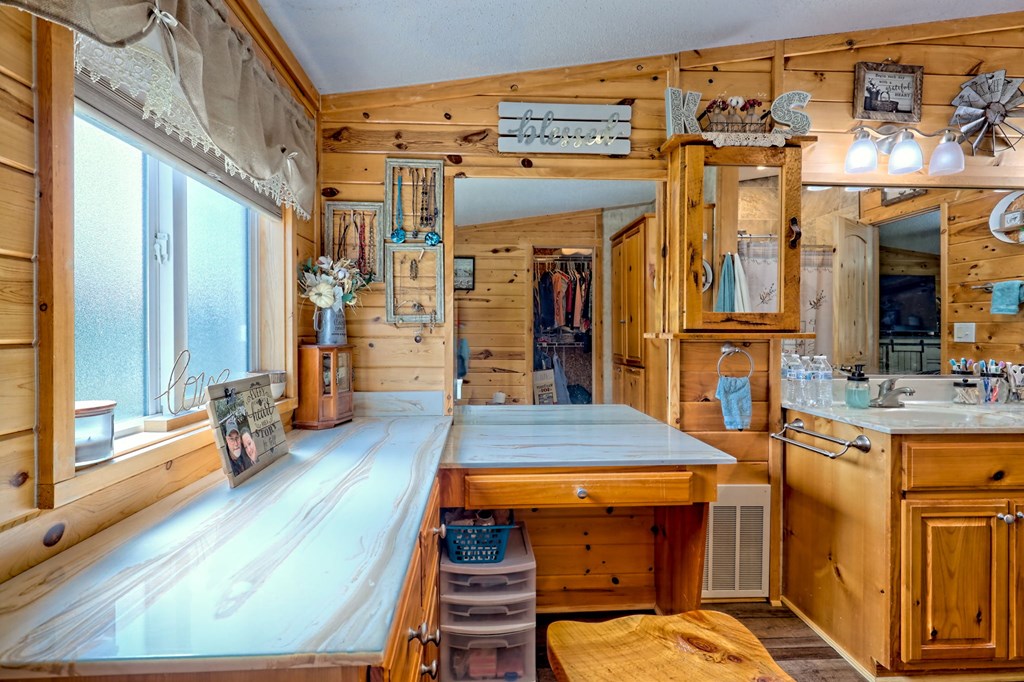 1483 Hilltop Road Murphy, NC 28906 - Photo 19 of 74