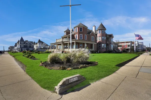 $4,500 | 19 Ocean Avenue, Ocean Grove, NJ 07756