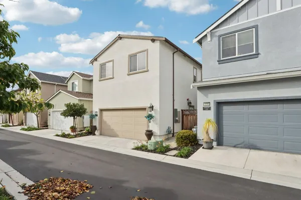 $874,000 | 19307 Stonehenge Lane, Marina, CA 93933