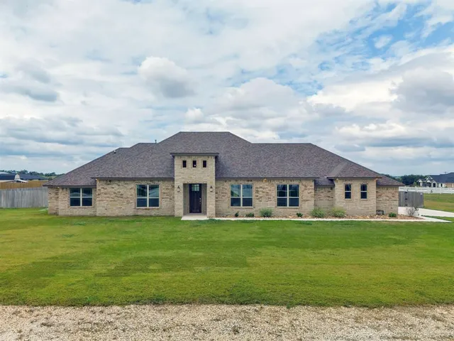 $679,900 | 930 Inka Road, Salado, TX 76571