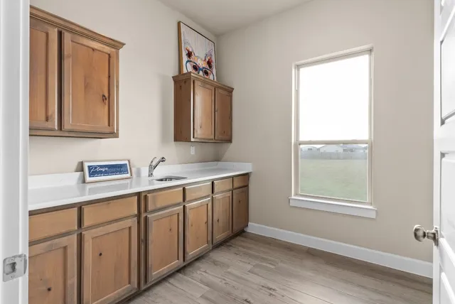 $679,900 | 930 Inka Road, Salado, TX 76571