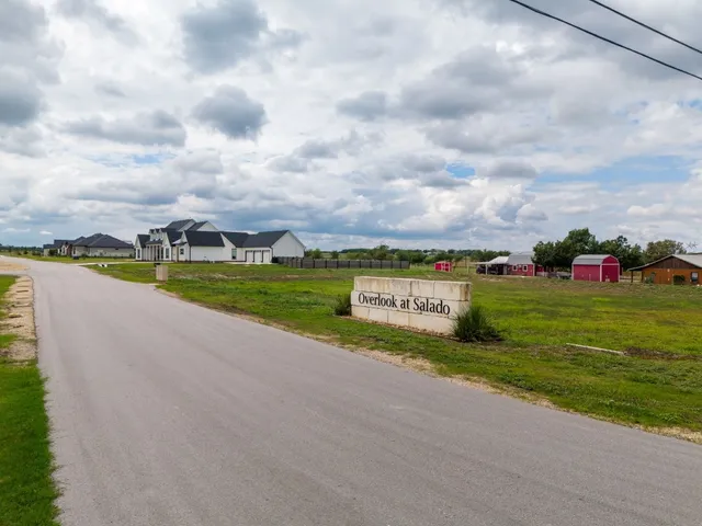 $679,900 | 930 Inka Road, Salado, TX 76571