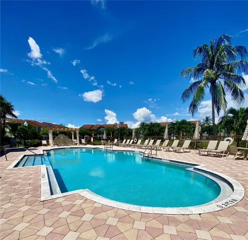 $2,060 | 1122 Villa Lane, Unit 1122, Boynton Beach, FL 33435