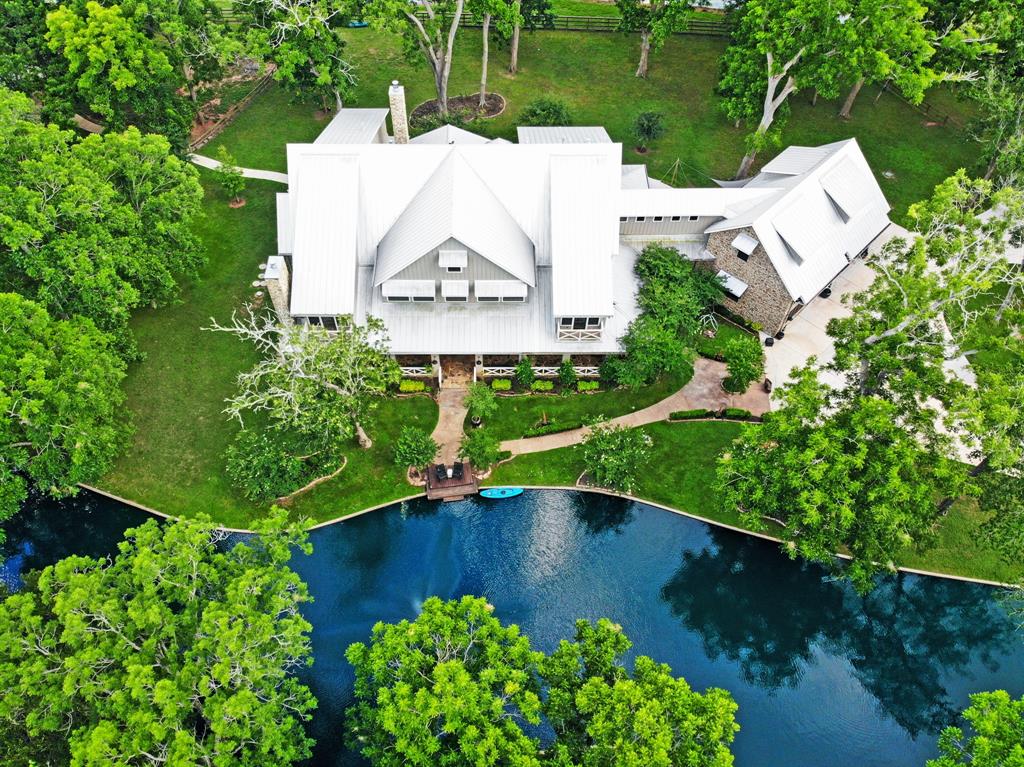 8531 Tanager Court, Missouri City, TX 77459 Compass