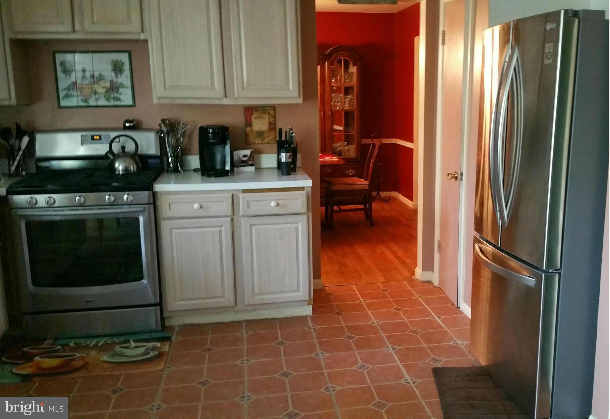 12605 Garden Gate Road Silver Spring, MD 20902 - Photo 14 of 27 Kitchen