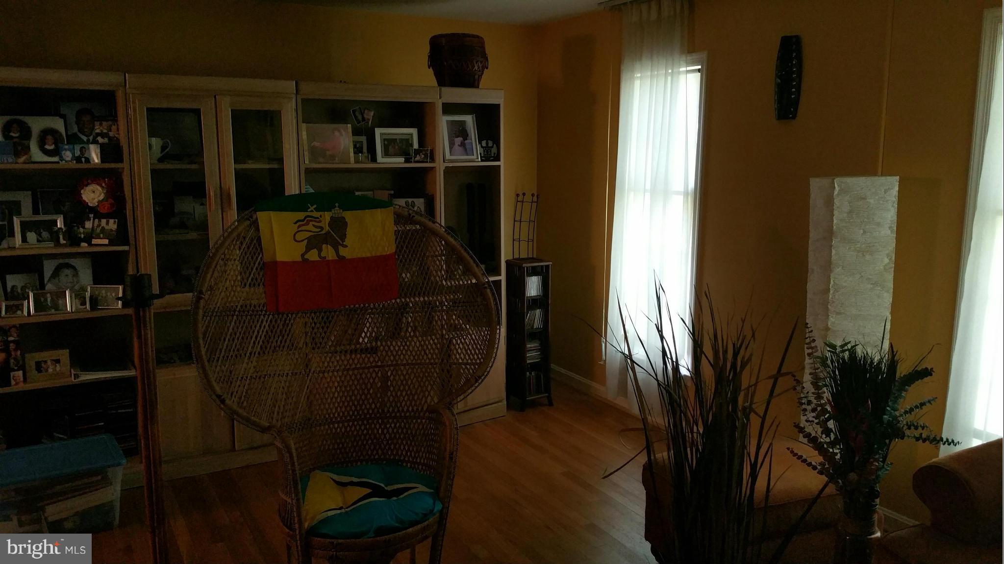 12605 Garden Gate Road Silver Spring, MD 20902 - Photo 16 of 27 Living Room