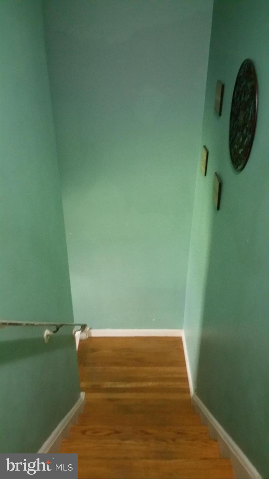 12605 Garden Gate Road Silver Spring, MD 20902 - Photo 19 of 27 Stairs