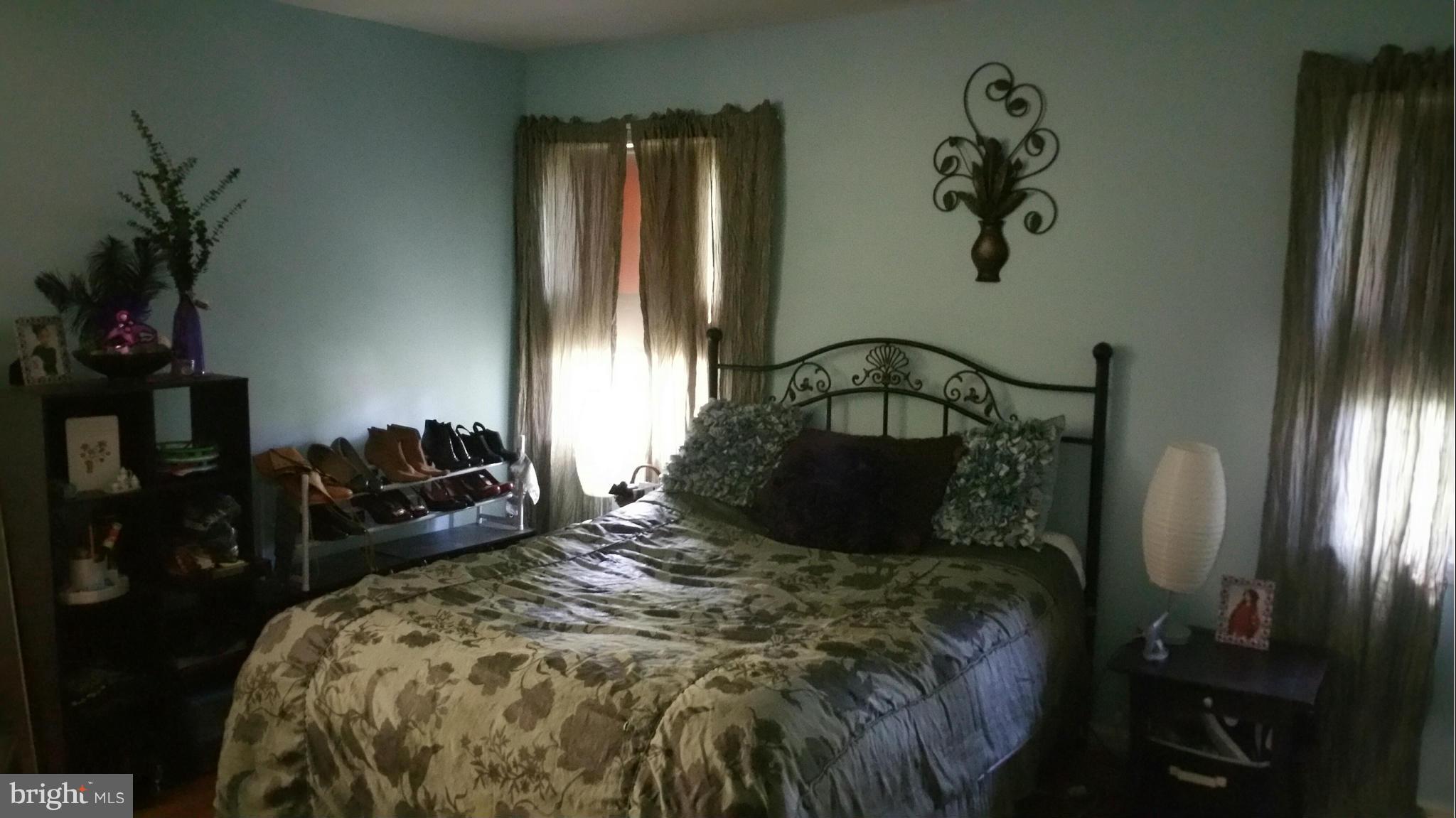 12605 Garden Gate Road Silver Spring, MD 20902 - Photo 20 of 27 Bedroom (Master)