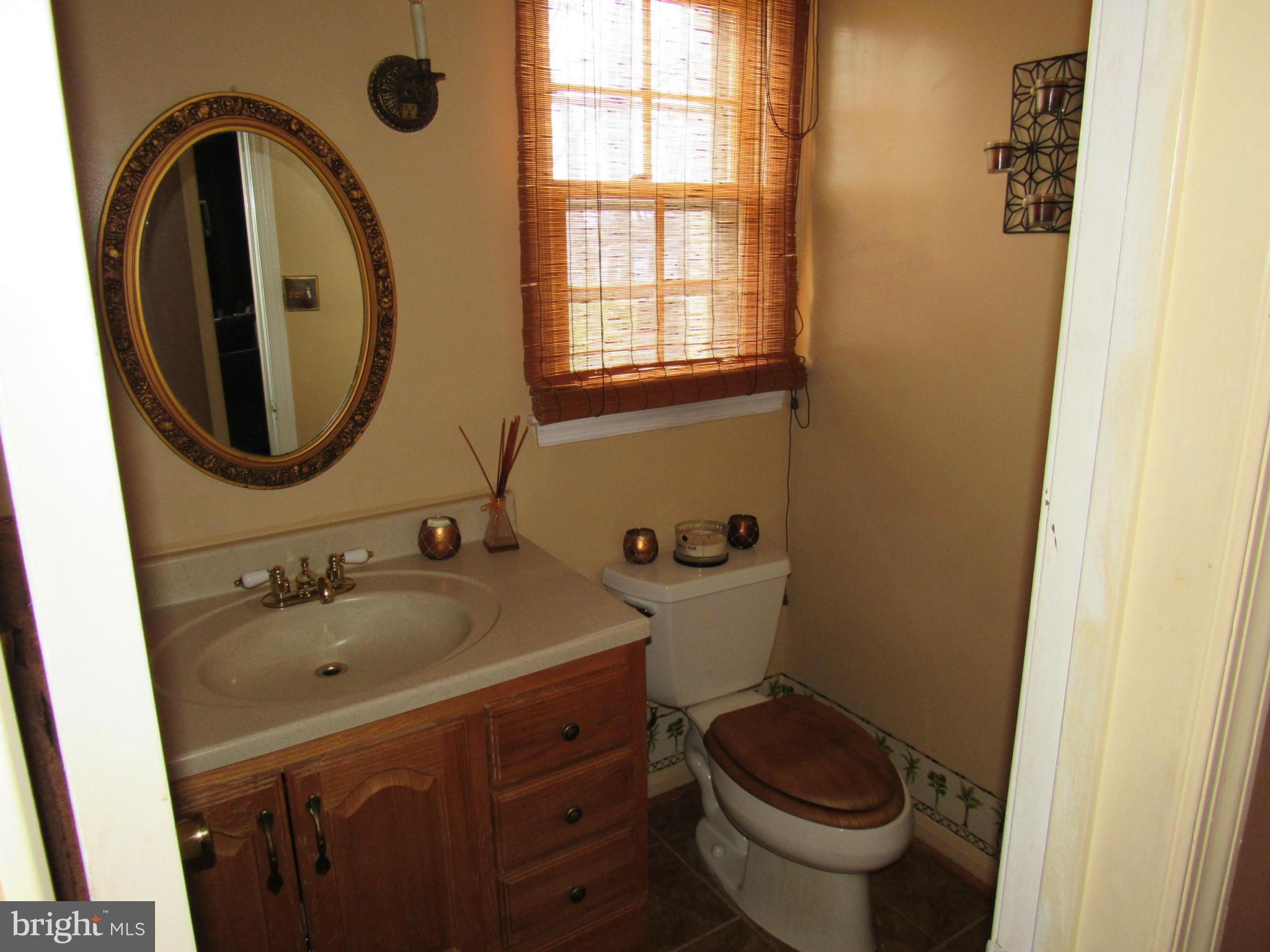 12605 Garden Gate Road Silver Spring, MD 20902 - Photo 27 of 27 Bath