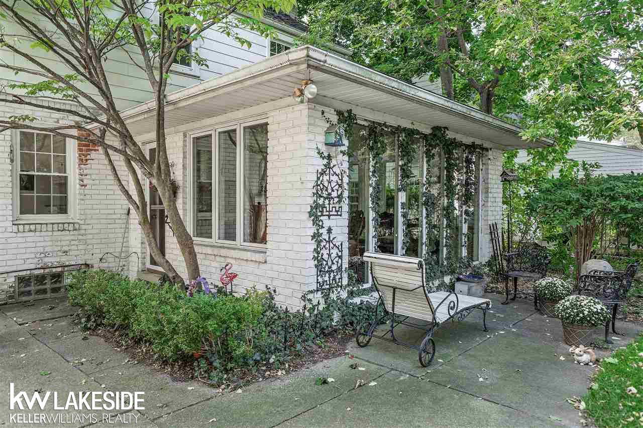 170 Moross Road Grosse Pointe, MI 48236 - Photo 25 of 30 31394030-24.JPG