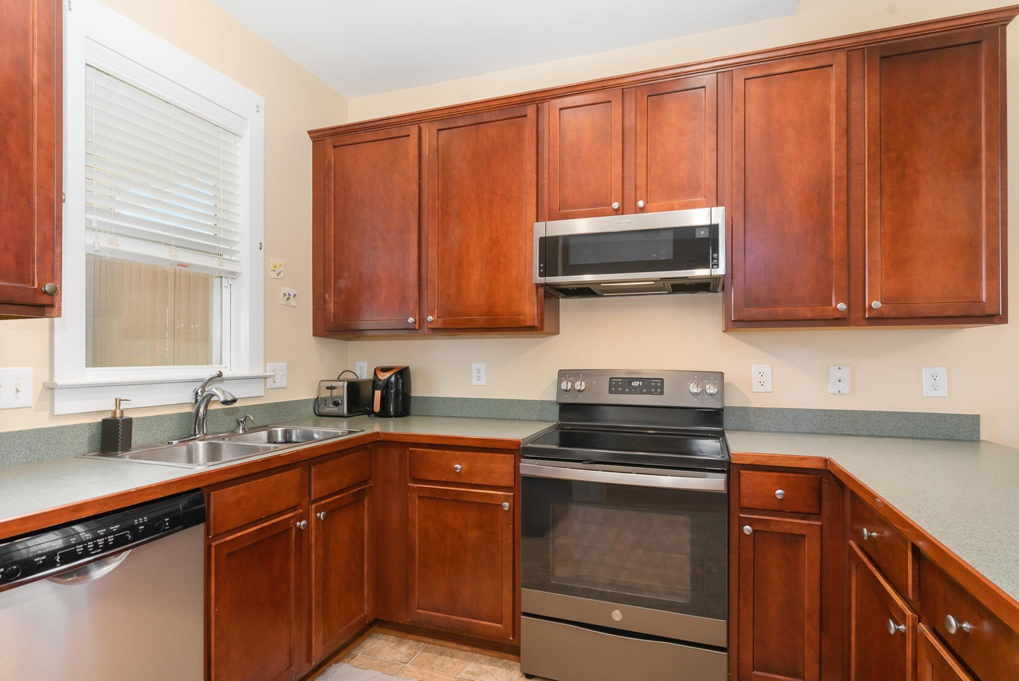 11008 Connally Lane Raleigh, NC 27614 - Photo 7 of 29 Photo 7