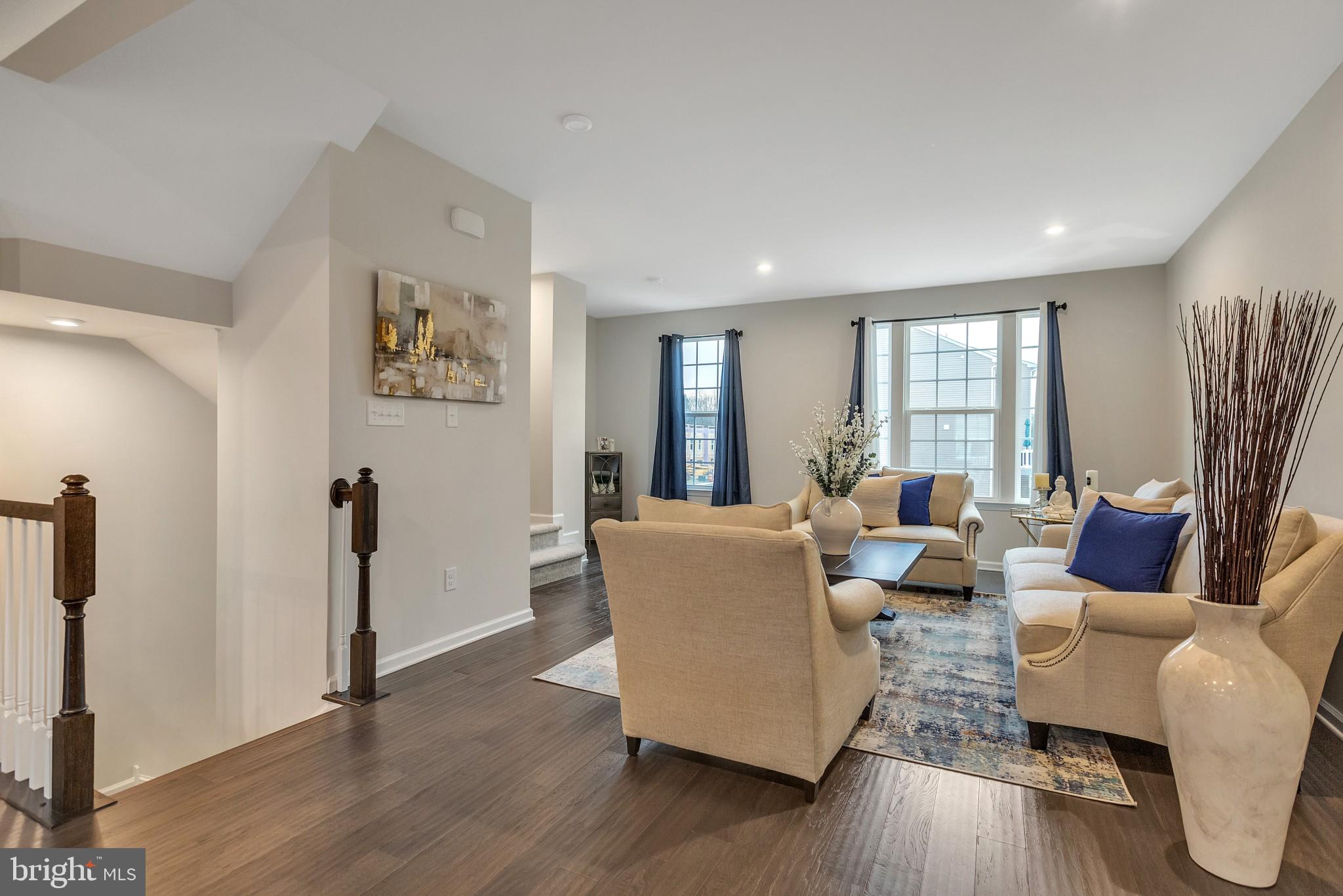 134 Pinnacle Place Sewell, NJ 08080 - Photo 3 of 30