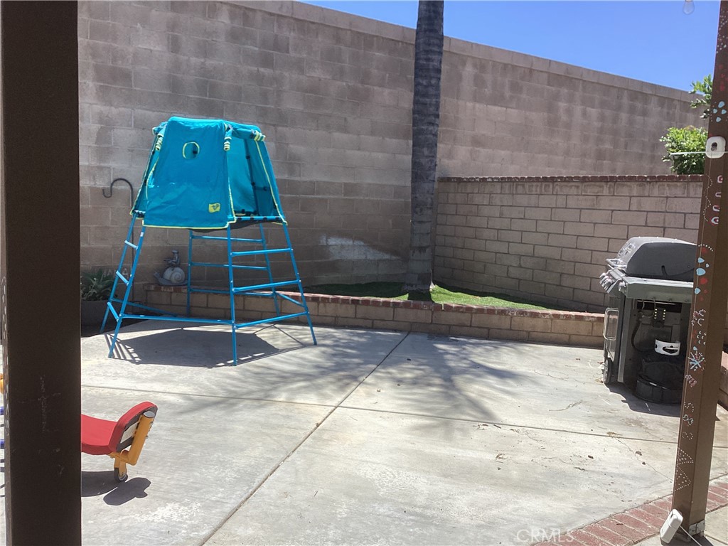 8033 David Way Riverside, CA 92509 - Photo 21 of 23