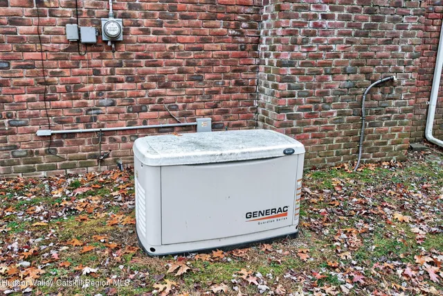 $499,000 | 34 Forestwood Drive, Woodstock, NY 12498