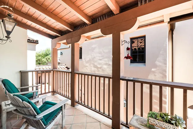 $2,095,000 | 105 West De La Guerra Street, Unit S, Santa Barbara, CA 93101