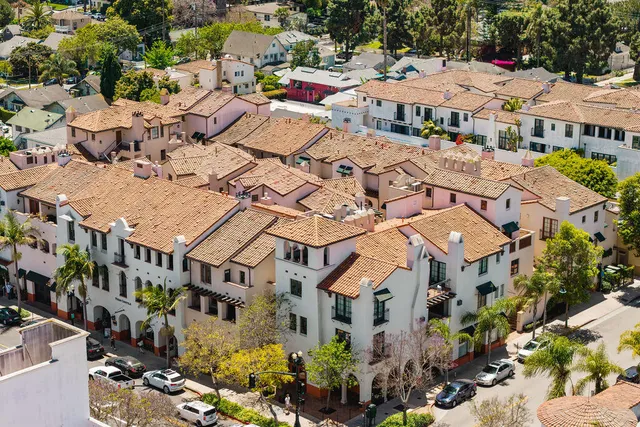 $2,095,000 | 105 West De La Guerra Street, Unit S, Santa Barbara, CA 93101