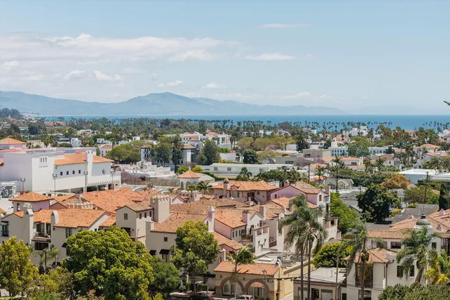 $2,095,000 | 105 West De La Guerra Street, Unit S, Santa Barbara, CA 93101