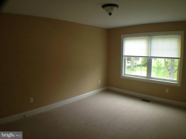 27 East Park Road Havertown, PA 19083 - Photo 14 of 25 Bedroom 3