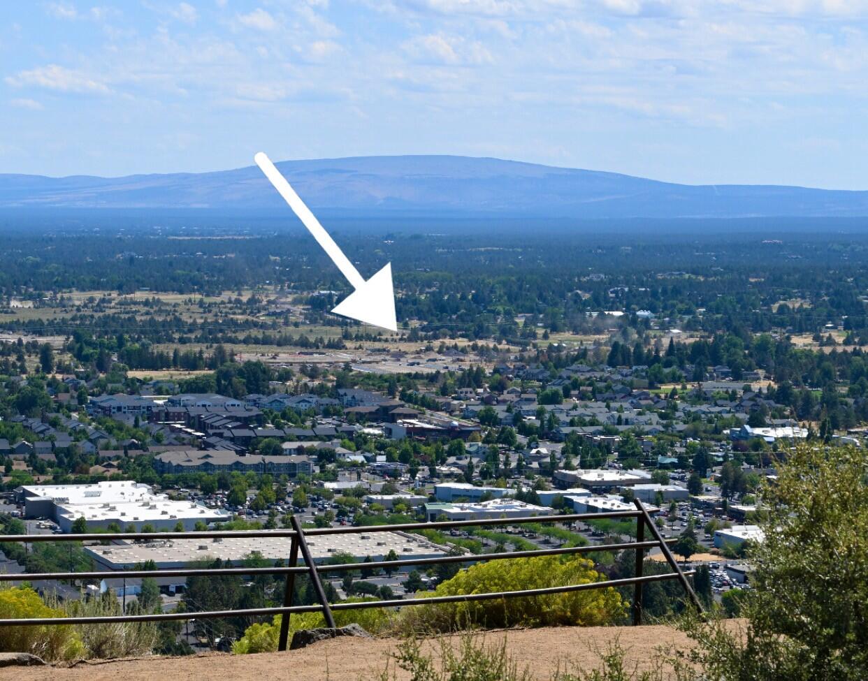 21499 Oconnor Way Bend, OR 97701 - Photo 4 of 5 a view of a city