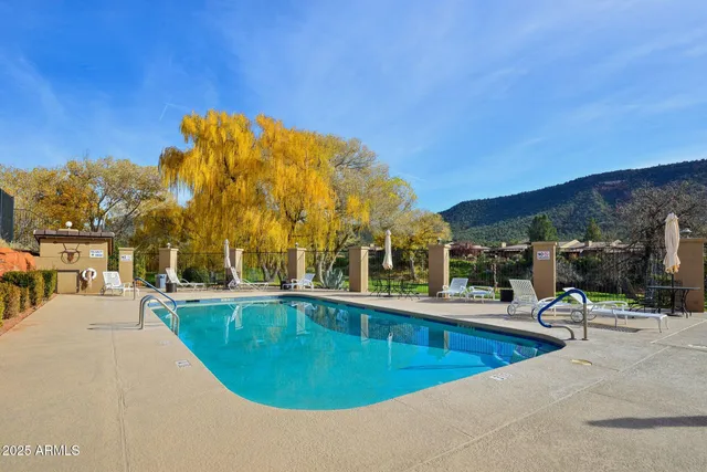 $865,000 | 239 Canyon Mesa Drive, Sedona, AZ 86351