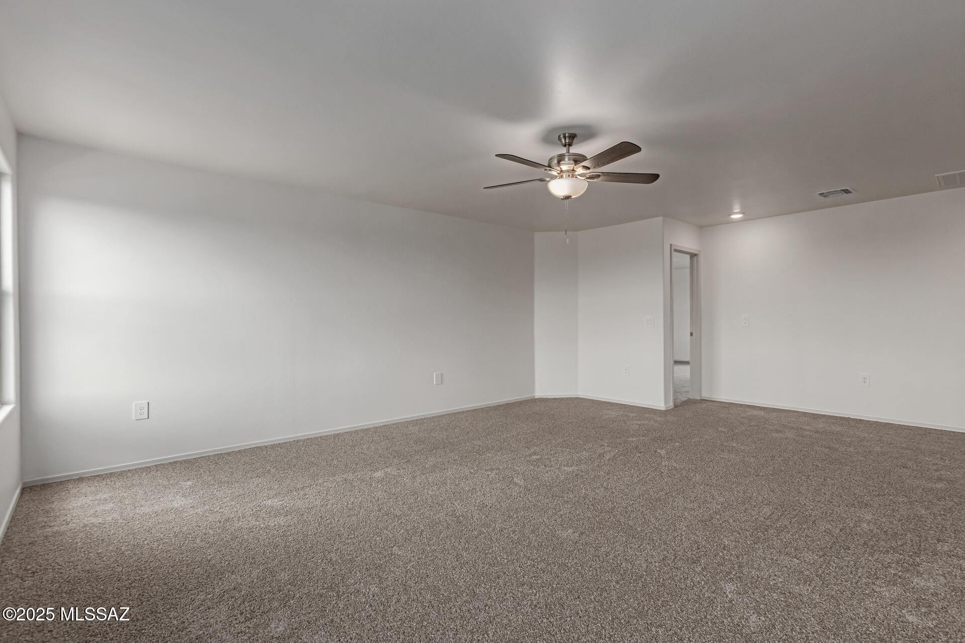 7490 West Elvado Road Tucson, AZ 85757 - Photo 16 of 37 16 - Elvado