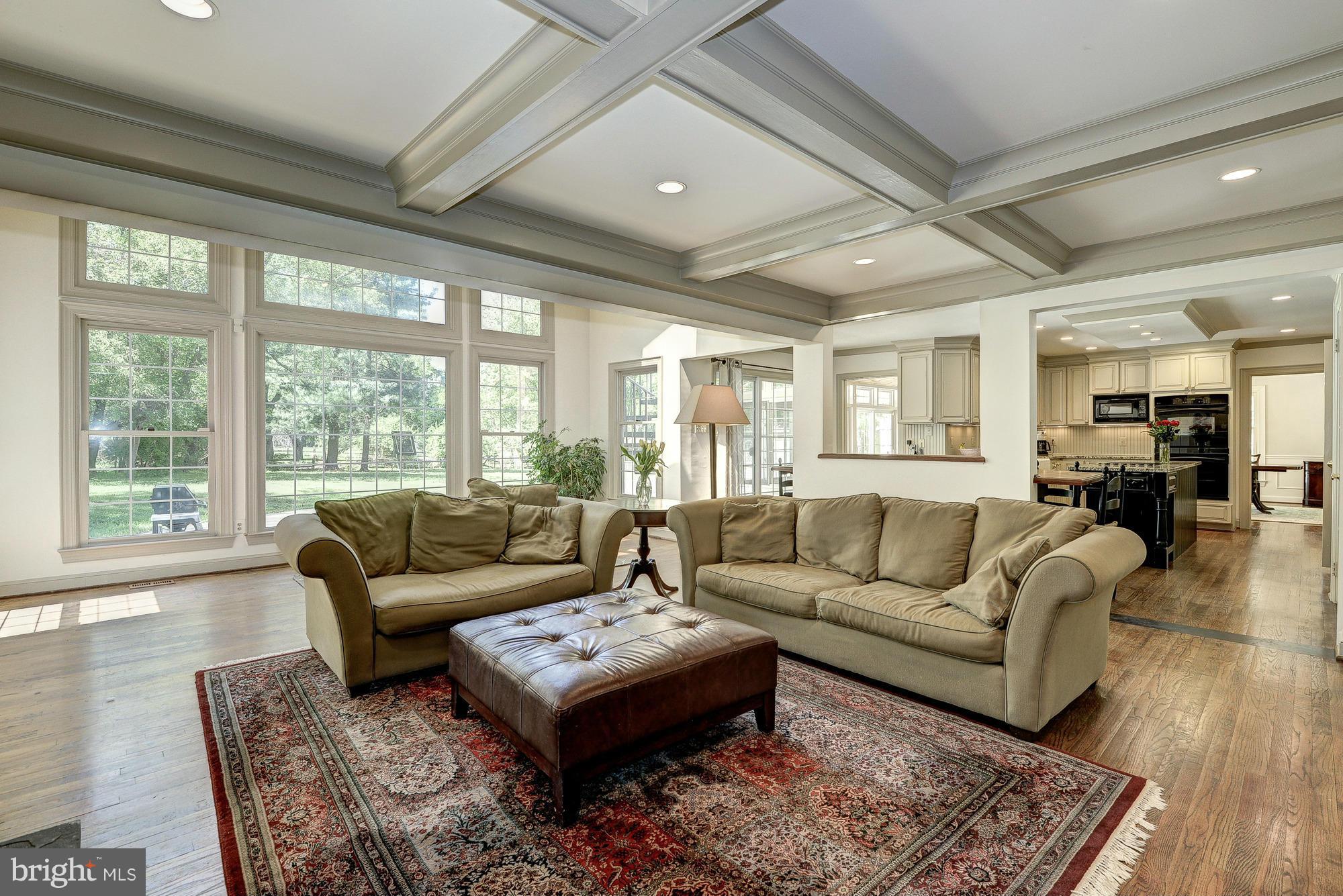 12820 Travilah Road Potomac, MD 20854 - Photo 11 of 19 Family Room