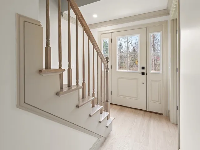 $530,000 | 1 Barre Rd Cutoff, Hubbardston, MA 01452